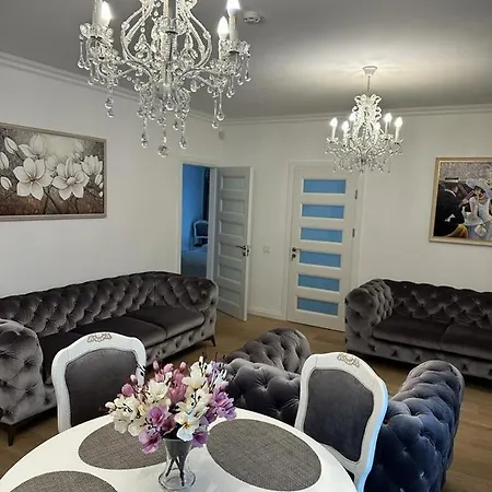 Birute Avenue 2 Bedrooms Apartament Połąga